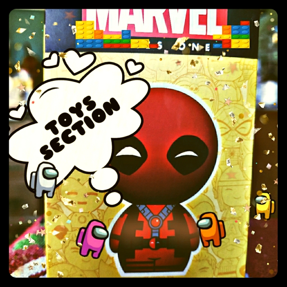 TOYS AND SEASONAL ITEMS